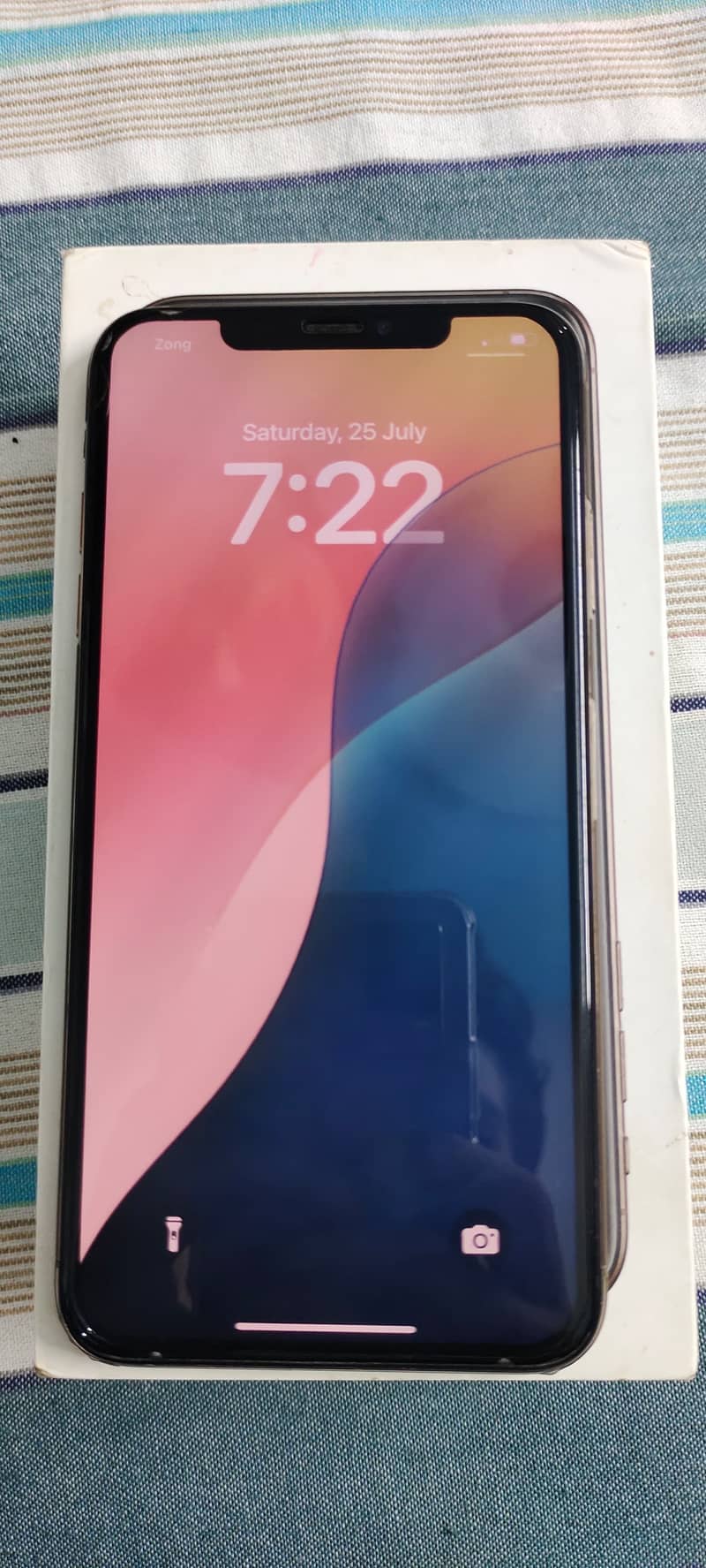 Apple iPhone XS Max 2