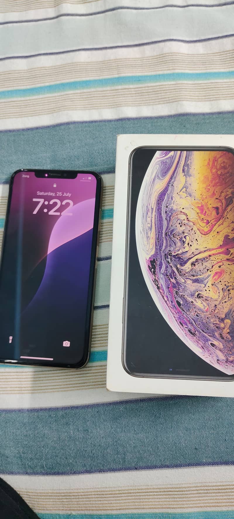 Apple iPhone XS Max 6