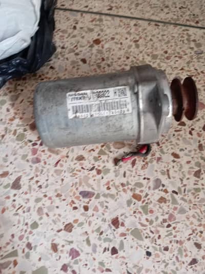Nissan 12v Dc motor