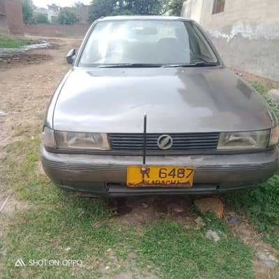 Nissan Sunny 1990