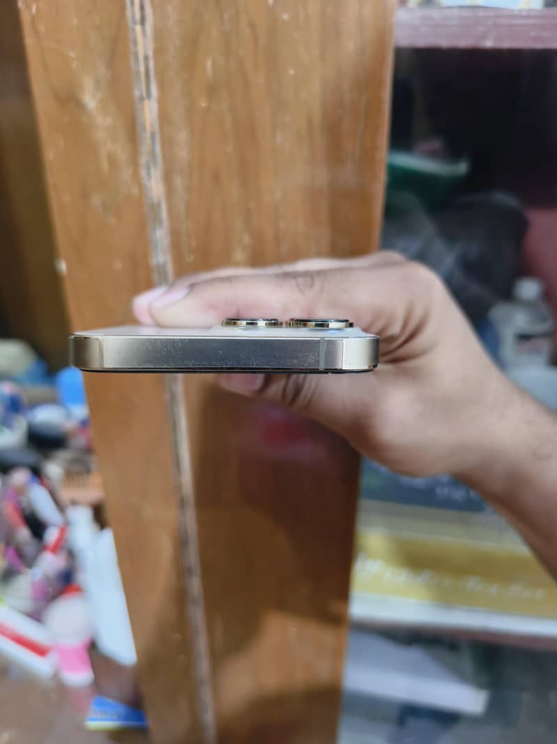 IPhone 13 Pro 5