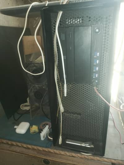 LENOVO P500 WORKSTATION
