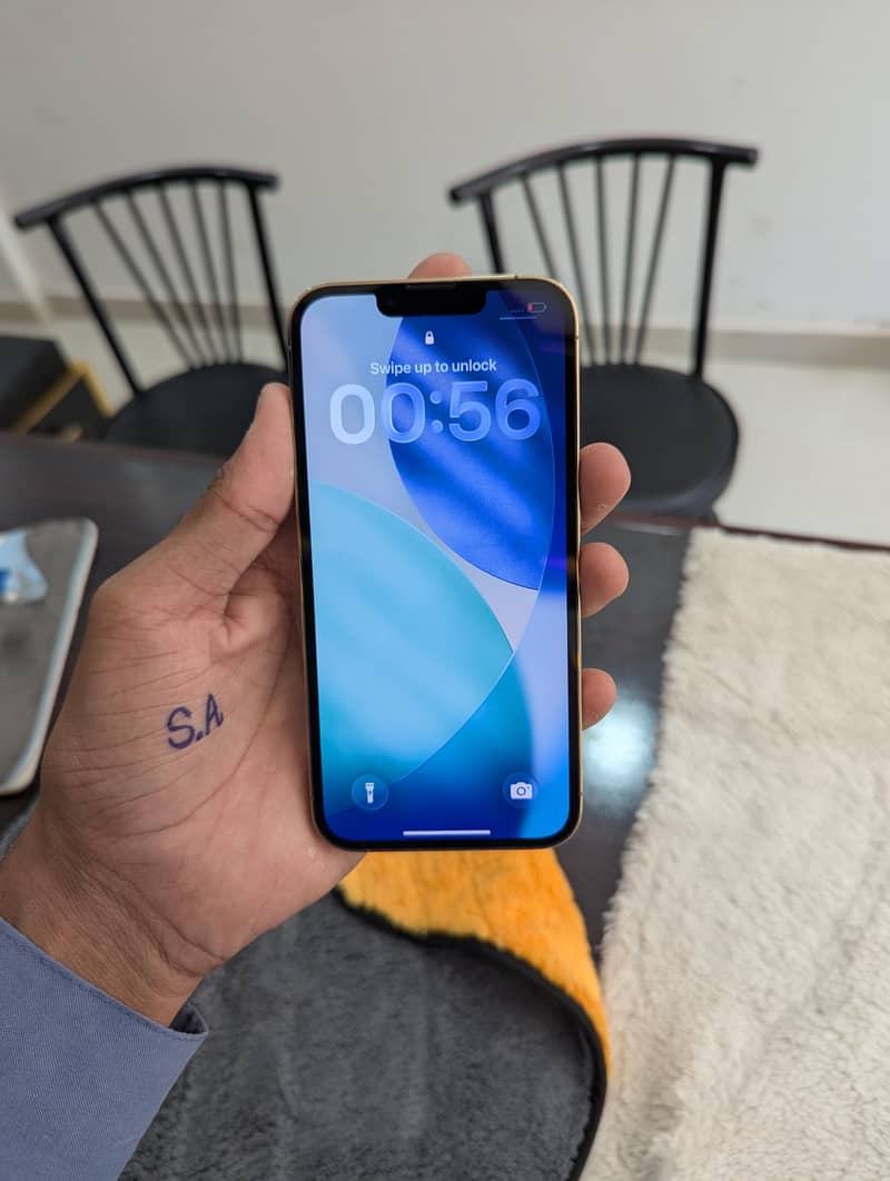 Apple iPhone 13 Pro 1