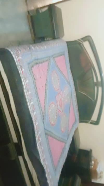 urgent sale required bed set