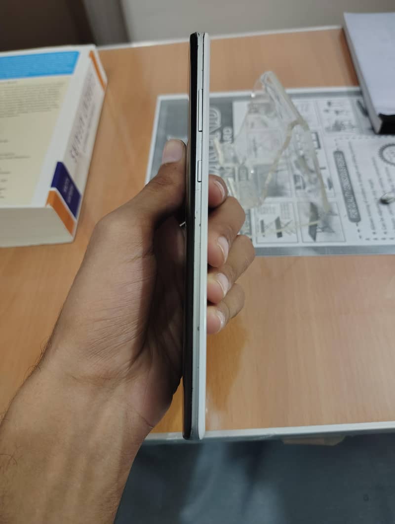 aqous sharp zero 2 2