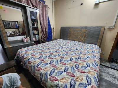 King Size Bed + Dressing + Master Foam Mattress