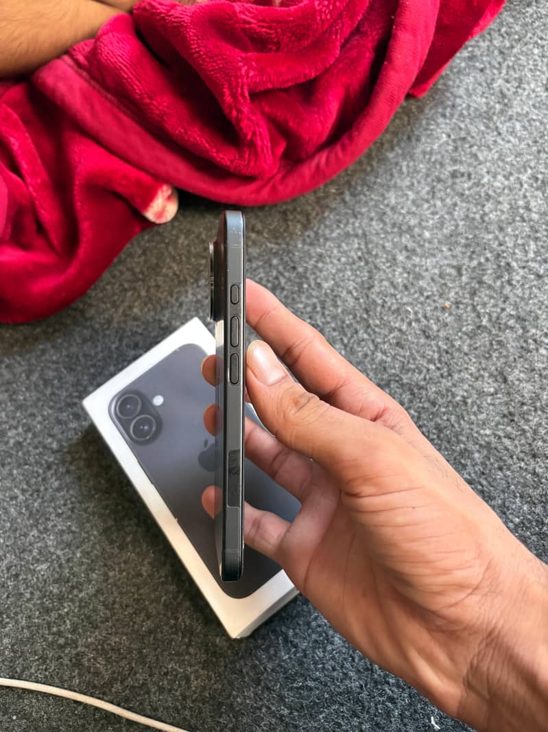 Iphone 16 4