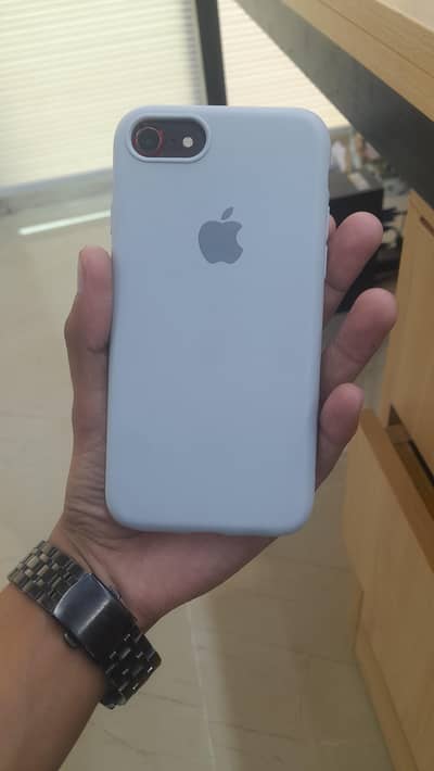 Apple iPhone SE