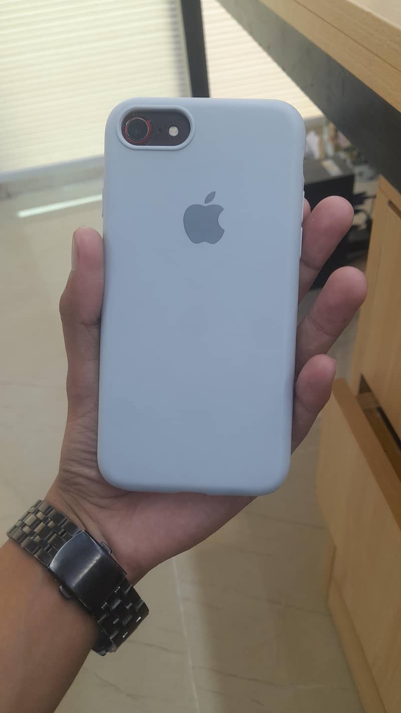 Apple iPhone SE 0
