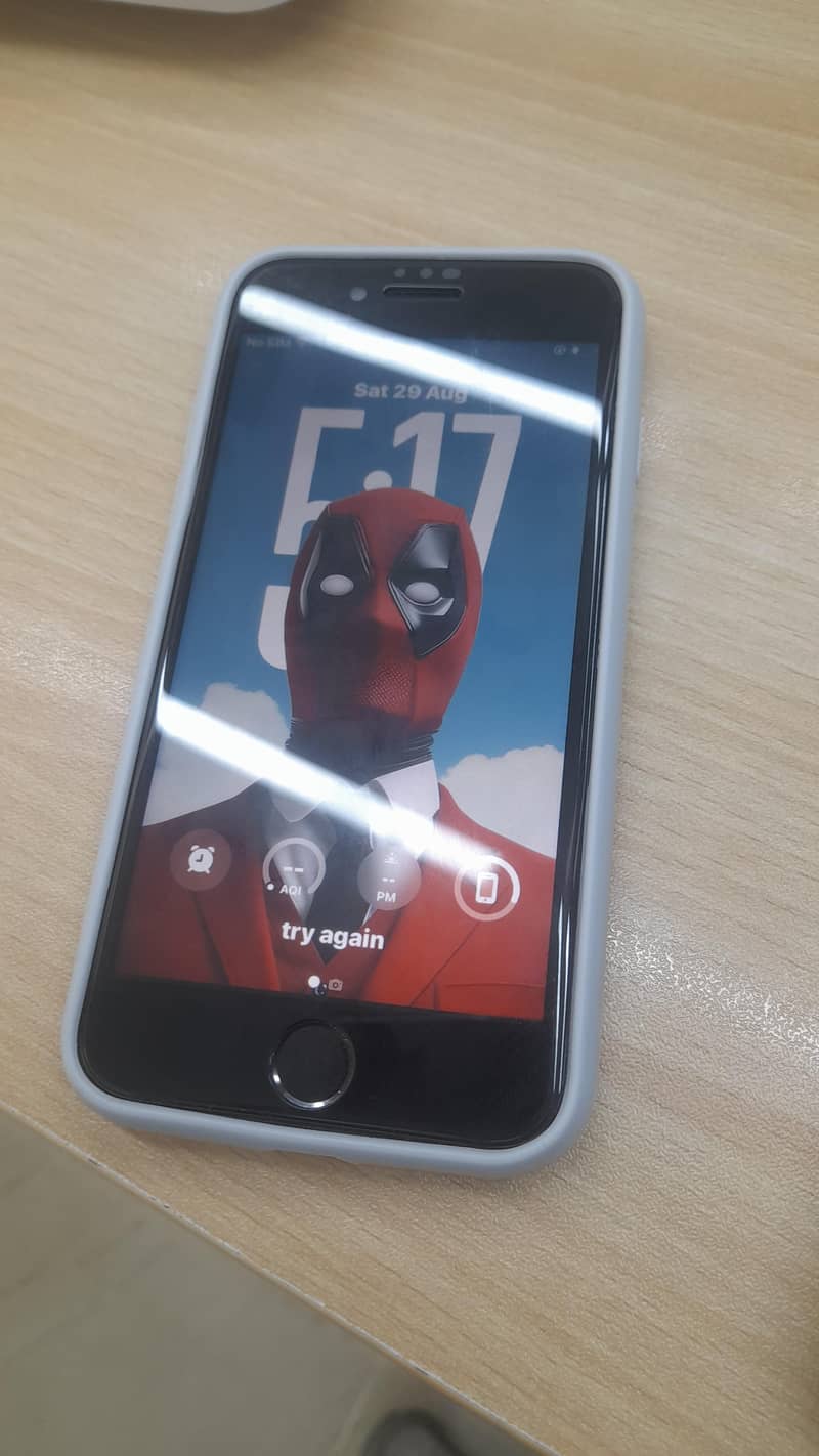 Apple iPhone SE 7