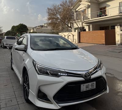 Toyota Corolla Altis 2016
