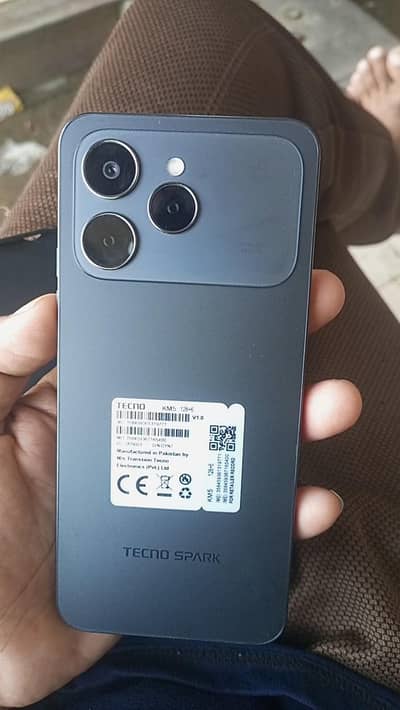 Tecno spark 40