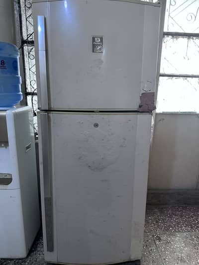 Refrigerator