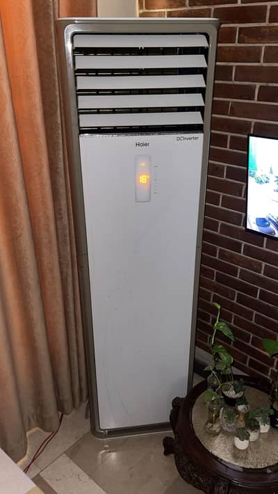 HAIER 2 TON STANDING AC