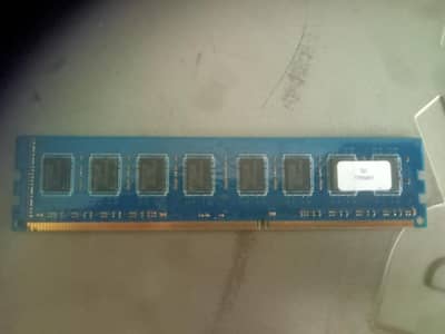ram 2gb for sale ok hai ddr2