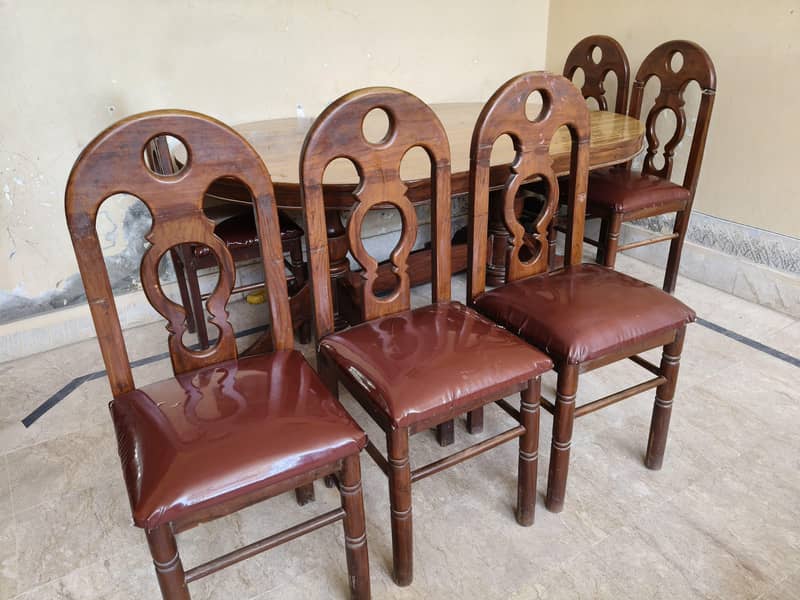 Dining table and chairs 3