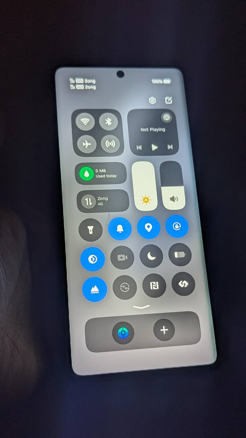 Infinix Zero 40 4