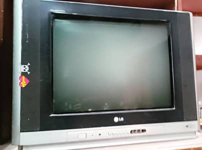 LG TV LUSH CONDITION & Panasonic DVD PLAYER