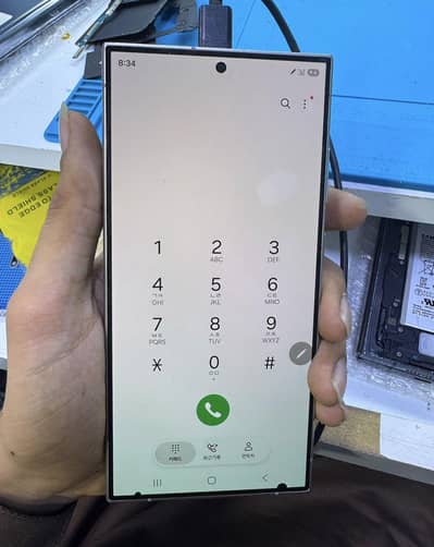Samsung Mobile S24 Ultra Panels