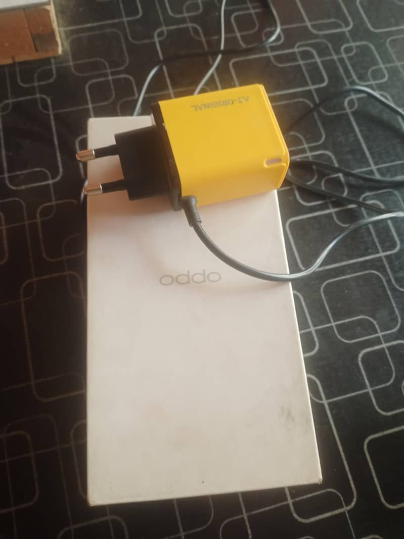 OPPO A54 1