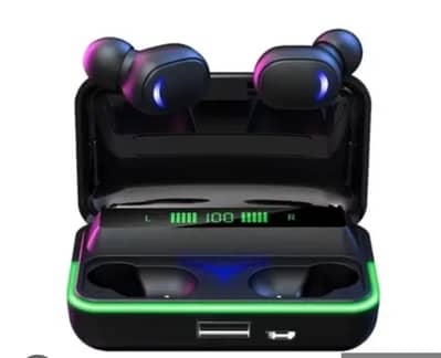 E10 Trendy portable headphones for gaming and normal use
