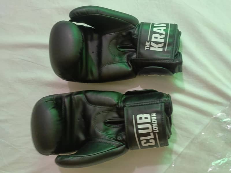 Boxing gloves imported 1