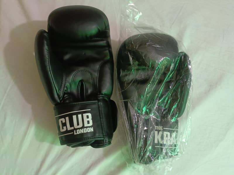 Boxing gloves imported 3
