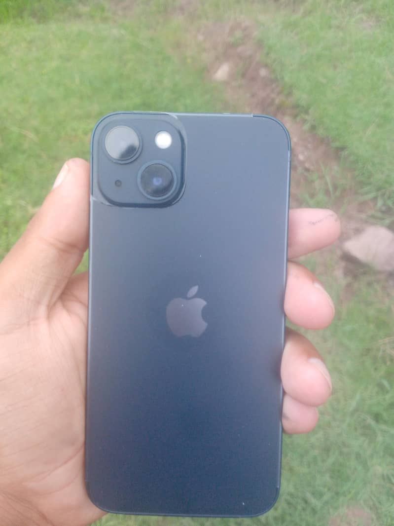 Apple iPhone 13 1