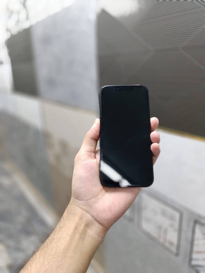 Apple iPhone 14 1