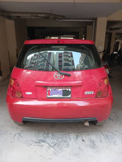 Toyota IST 2006 – Red | Automatic | Good Condition | Urgent Sale
