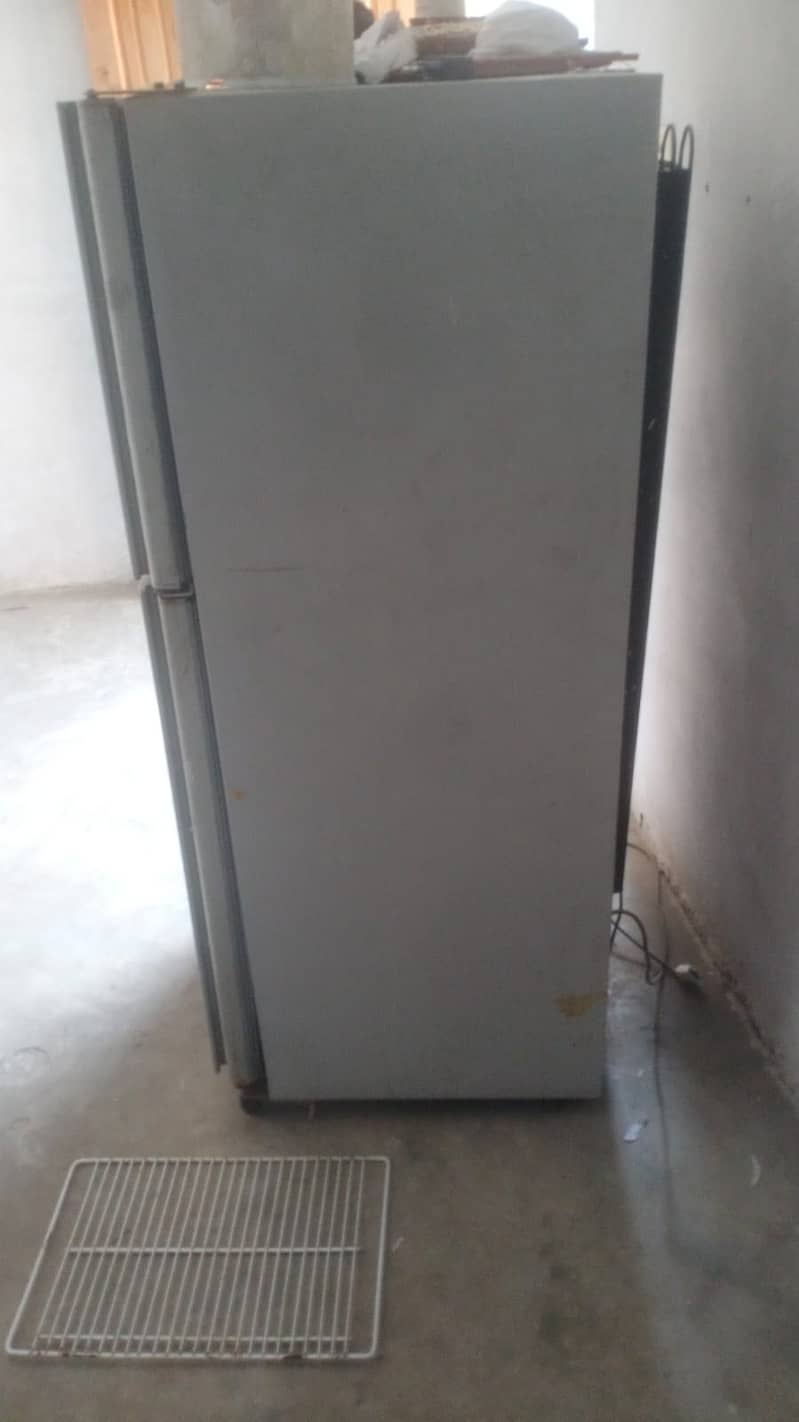 Dawlance Refrigerator 2
