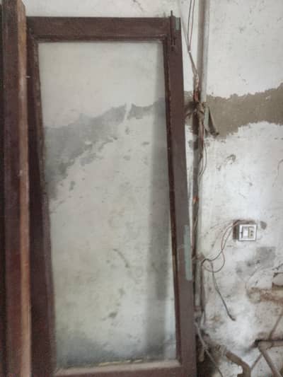wood door nice and good condition