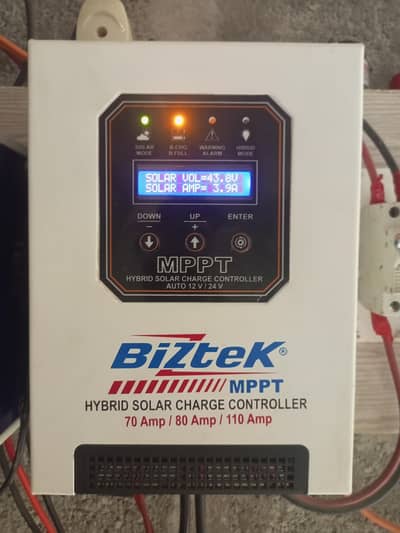 Biztek MPPT Hybrid Solar Charge Controller 100% ok no any fault