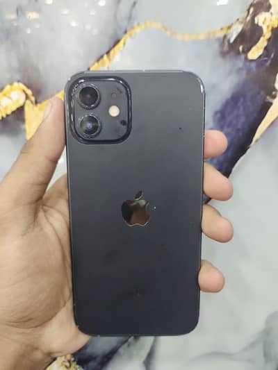 Apple iPhone 12