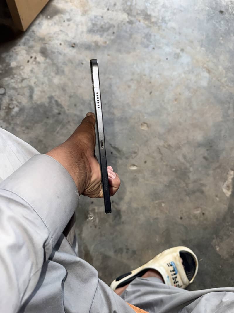 Samsung A9Plus 5