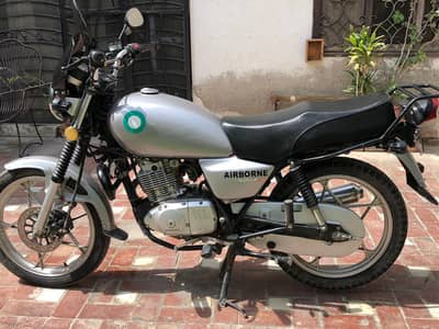 SUZUKI GS 150 SE