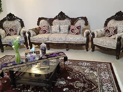 Chinioti 5 seater safa set with tables & dewaan
