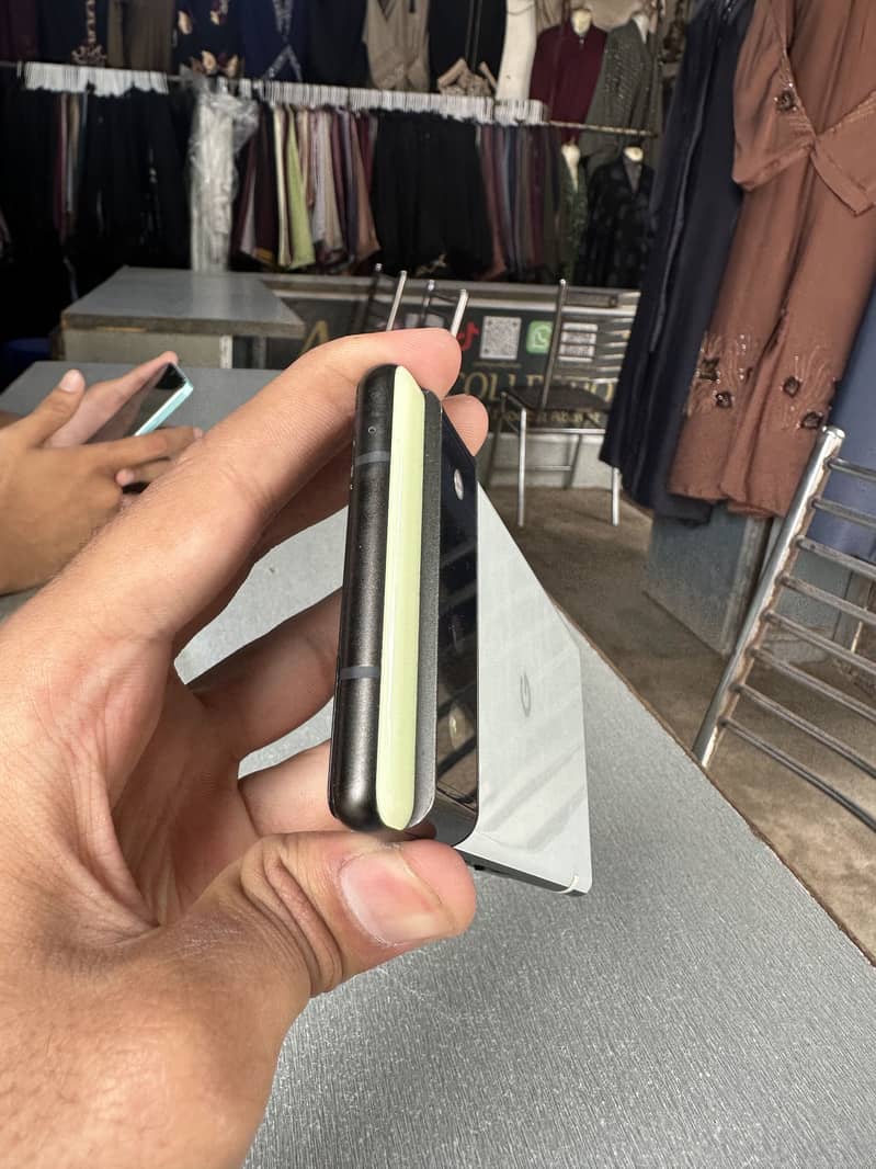 Google Pixel 6 3
