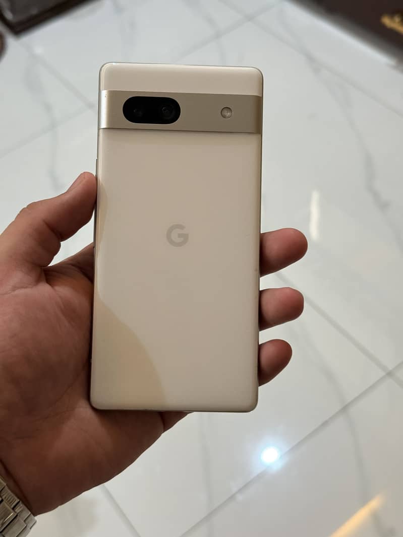 Google Pixel 7a 2