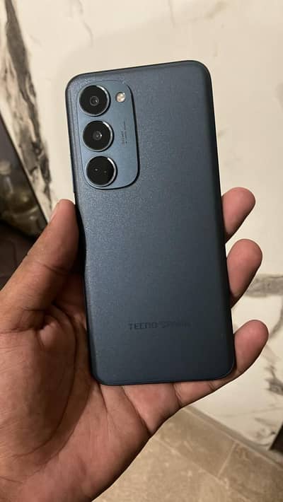Tecno spark 40 pro plus