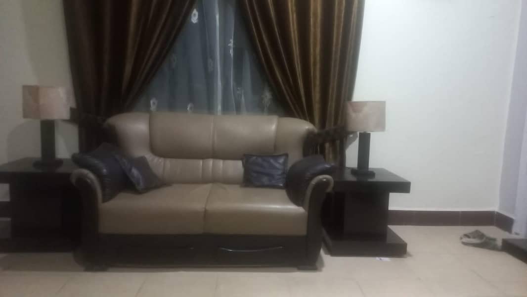 Leatherite sofa set 2