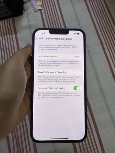 Apple iPhone 13