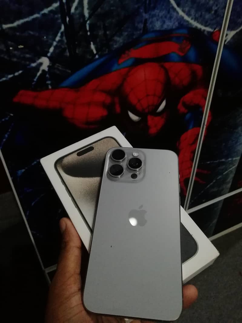 Apple iPhone 15 Pro Max 0