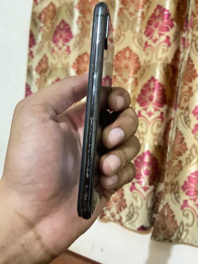 Apple iPhone XS
