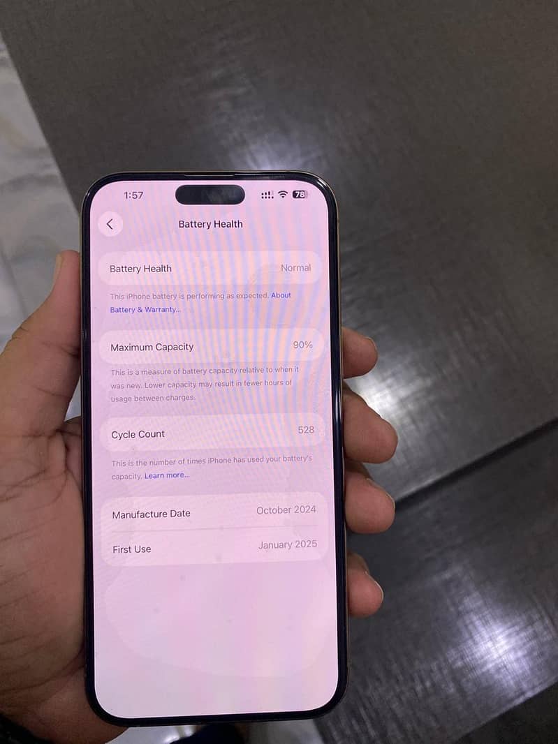 Apple iPhone 16 Pro Max 6