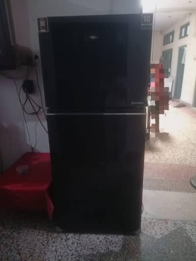 Haier 538TIFB1U1 Black Wi-Fi model