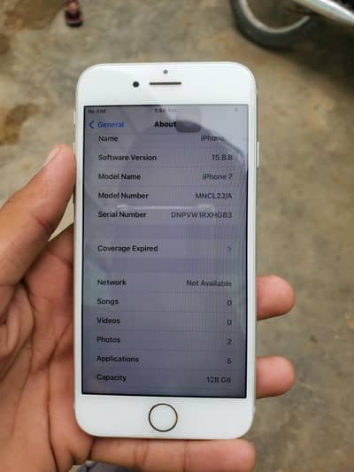 Apple iPhone 7