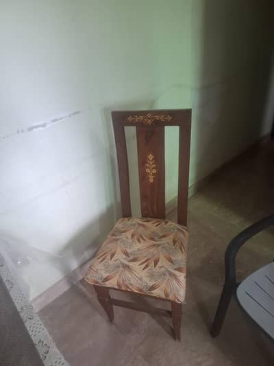 6 chairs Dinning table