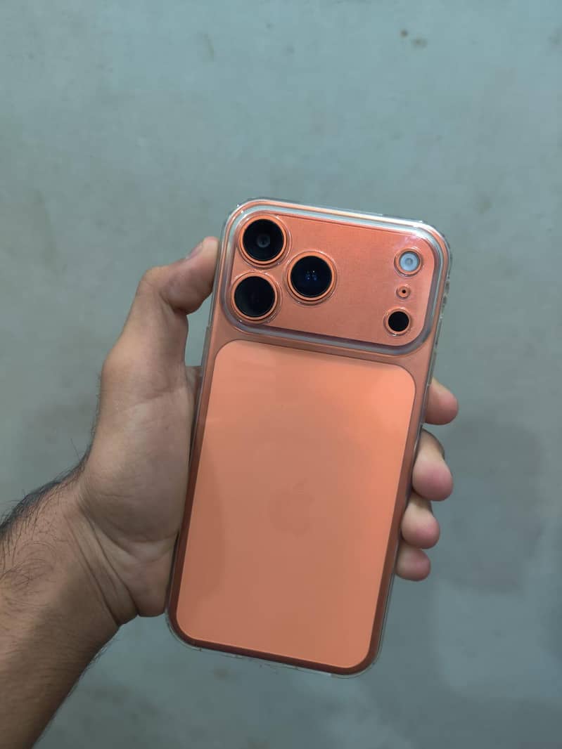 Apple iPhone 17 Pro Max 0