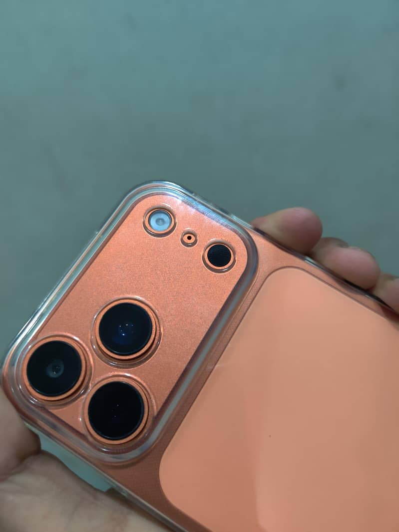 Apple iPhone 17 Pro Max 5